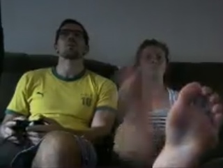 Elyse Willems feet photo thumbnail
