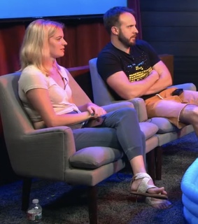 Elyse Willems feet photo thumbnail