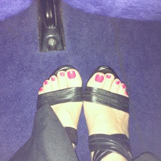 Elysia Rotaru feet photo 8