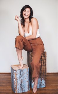Elysia Rotaru feet photo 3