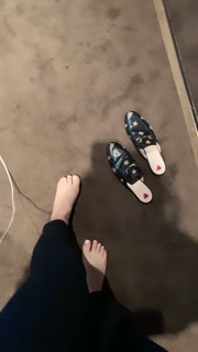 Elysia Rotaru feet photo 8