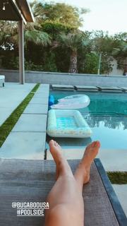 Elysia Rotaru feet photo 3