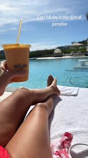 Elysia Rotaru feet photo 16