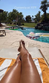 Elysia Rotaru feet photo 19