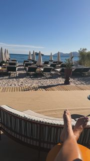 Elysia Rotaru feet photo 2
