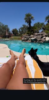 Elysia Rotaru feet photo 1