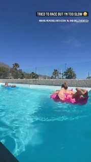 Elz the Witch feet photo thumbnail