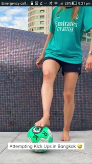 Elz the Witch feet photo thumbnail