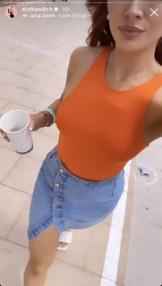 Elz the Witch feet photo thumbnail