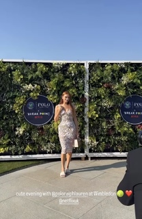 Elz the Witch feet photo thumbnail