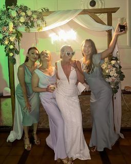 Elz the Witch feet photo thumbnail