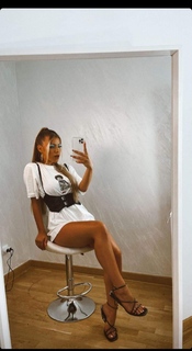 Ema Radujko feet photo thumbnail