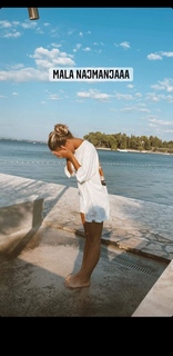 Ema Radujko feet photo thumbnail