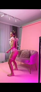 Ema Radujko feet photo thumbnail