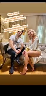 Ema Radujko feet photo thumbnail