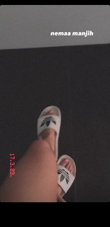 Ema Radujko feet photo thumbnail