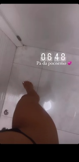 Ema Radujko feet photo thumbnail