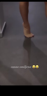 Ema Radujko feet photo thumbnail