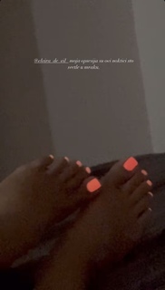 Ema Radujko feet photo thumbnail
