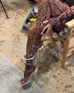 Ema Radujko feet photo thumbnail