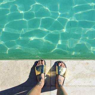 Ema Stokholma feet photo thumbnail