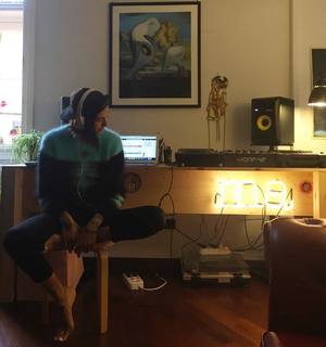 Ema Stokholma feet photo thumbnail