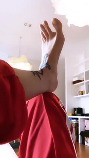 Ema Stokholma feet photo thumbnail