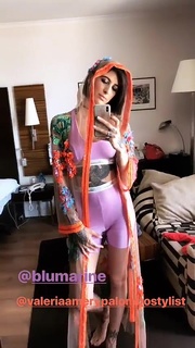 Ema Stokholma feet photo thumbnail