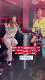 Ema Stokholma feet photo thumbnail