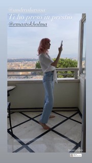 Ema Stokholma feet photo thumbnail