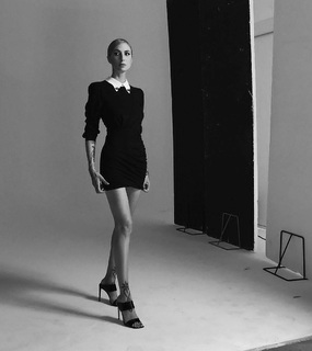 Ema Stokholma feet photo thumbnail