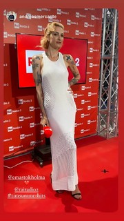 Ema Stokholma feet photo thumbnail