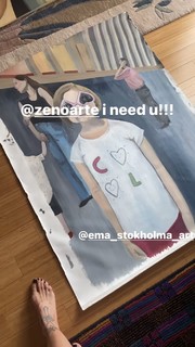 Ema Stokholma feet photo thumbnail