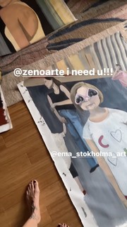 Ema Stokholma feet photo thumbnail