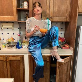 Ema Stokholma feet photo thumbnail