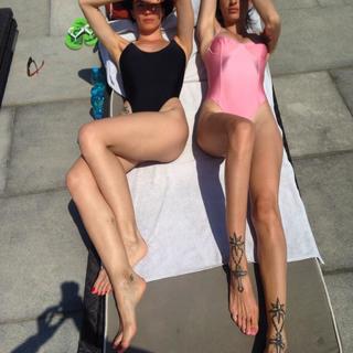 Ema Stokholma feet photo thumbnail