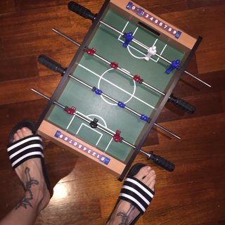 Ema Stokholma feet photo thumbnail