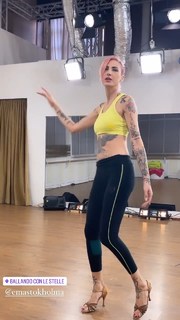 Ema Stokholma feet photo thumbnail