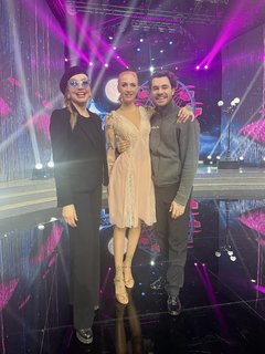 Ema Stokholma feet photo thumbnail