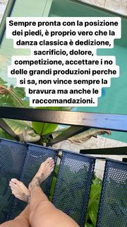 Ema Stokholma feet photo thumbnail