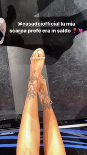 Ema Stokholma feet photo thumbnail