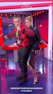 Ema Stokholma feet photo thumbnail