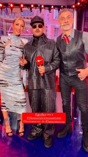 Ema Stokholma feet photo thumbnail