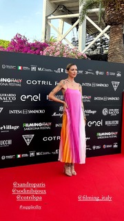 Ema Stokholma feet photo thumbnail