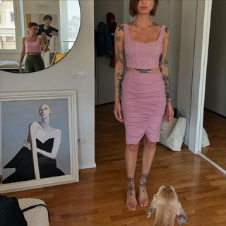 Ema Stokholma feet photo thumbnail