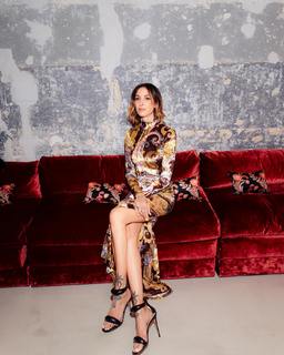 Ema Stokholma feet photo thumbnail