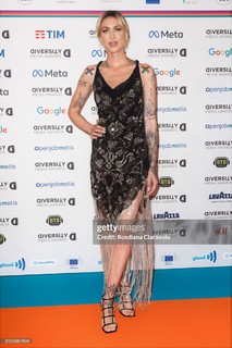 Ema Stokholma feet photo thumbnail