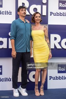 Ema Stokholma feet photo thumbnail