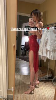 Ema Stokholma feet photo thumbnail