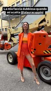 Ema Stokholma feet photo thumbnail